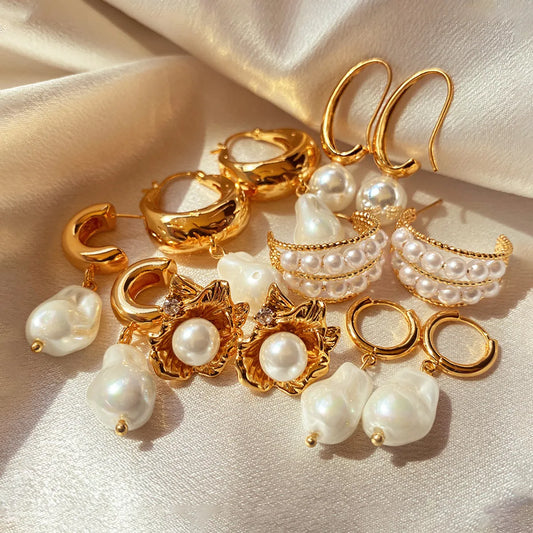 1 Pair Baroque Style C Shape Geometric Flower Plating Imitation Pearl Copper 18k Gold Plated Drop Earrings