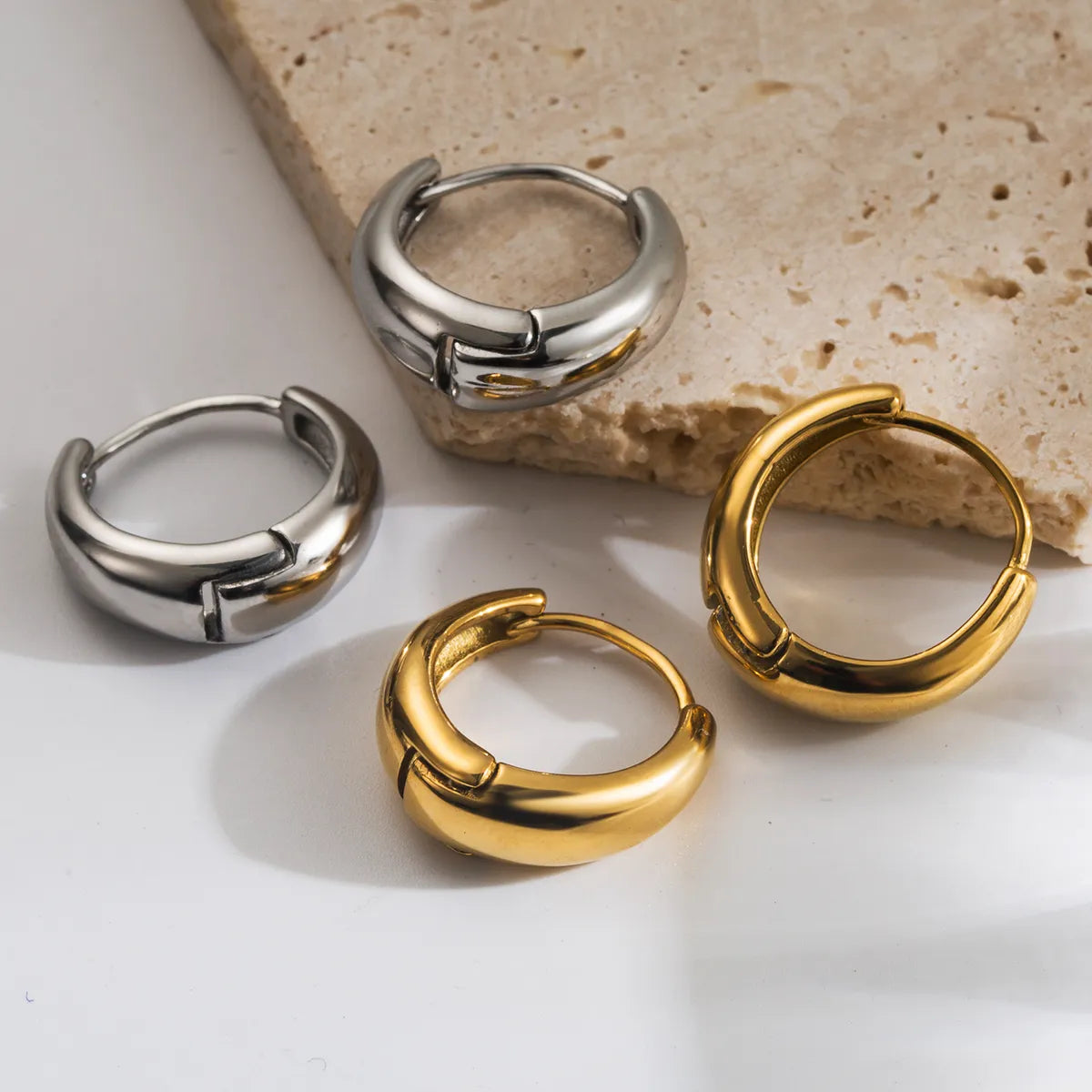 1 Pair Basic Classic Style Solid Color 304 Stainless Steel 18K Gold Plated Hoop Earrings