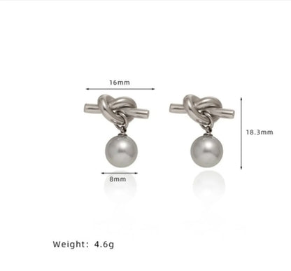 1 Pair Basic Lady Simple Style Round 304 Stainless Steel Titanium Steel Artificial Pearls 18K Gold Plated Drop Earrings