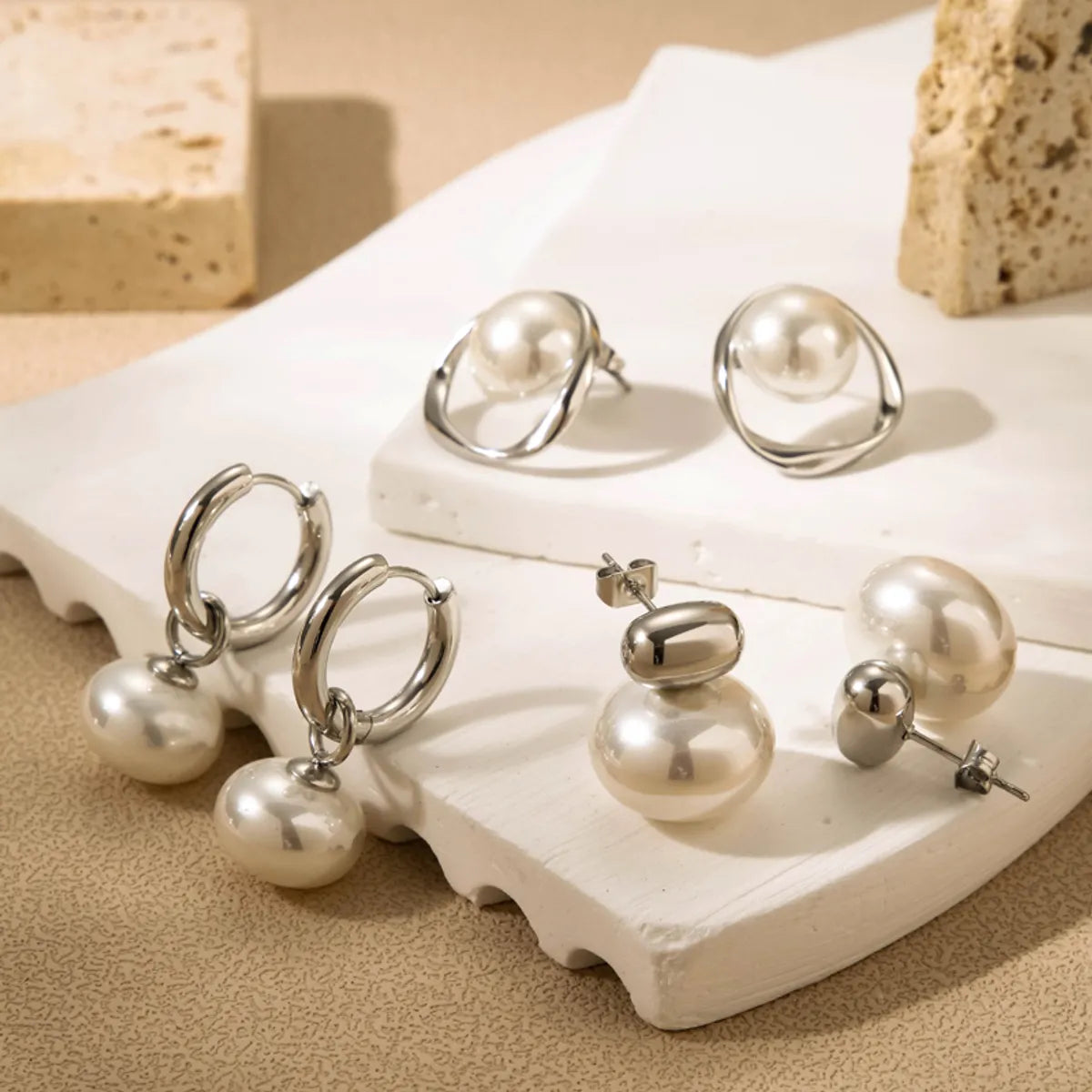 1 Pair Basic Modern Style Circle Pearl Plating 304 Stainless Steel Earrings