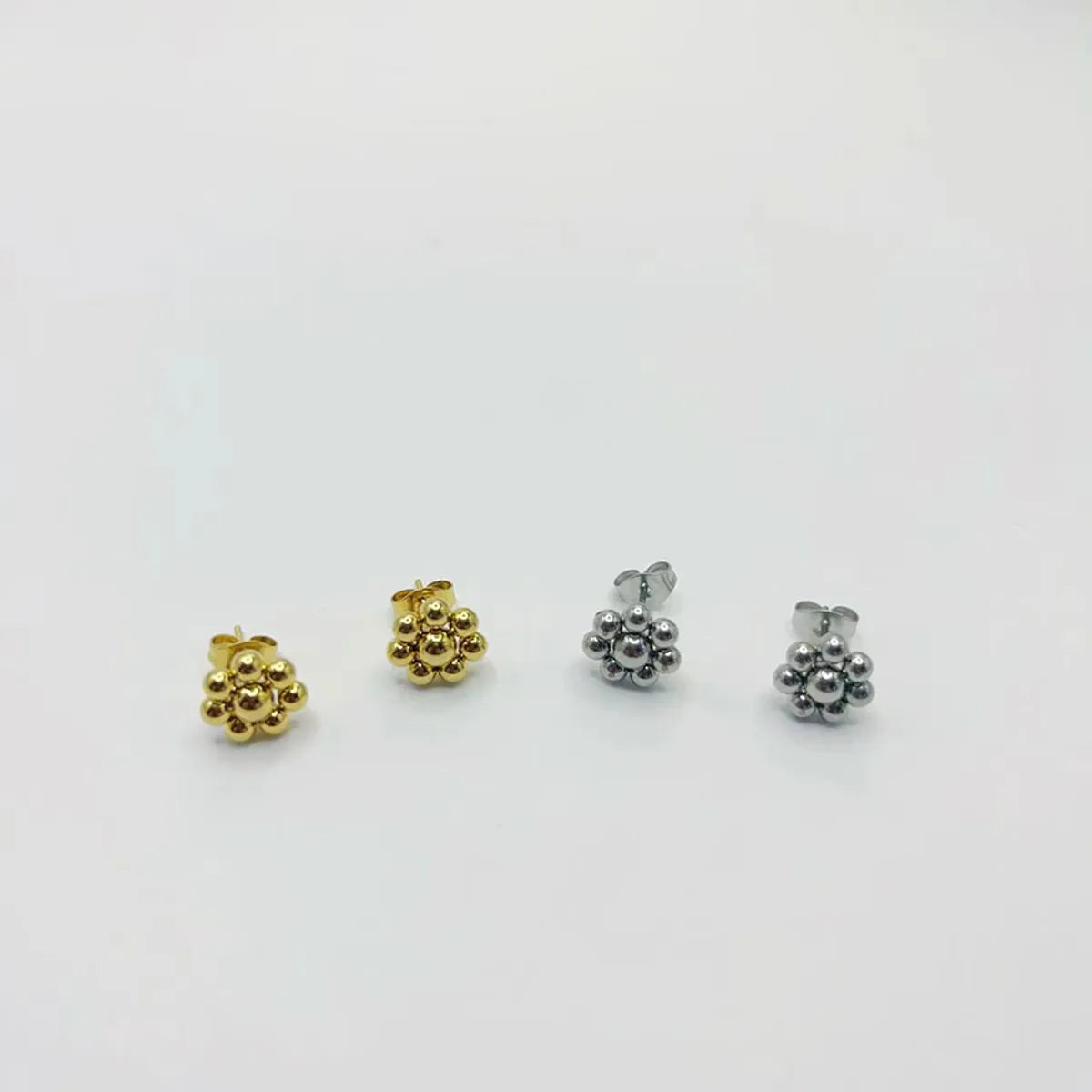 1 Pair Basic Modern Style Classic Style Flower 201 Stainless Steel Gold Plated Ear Studs