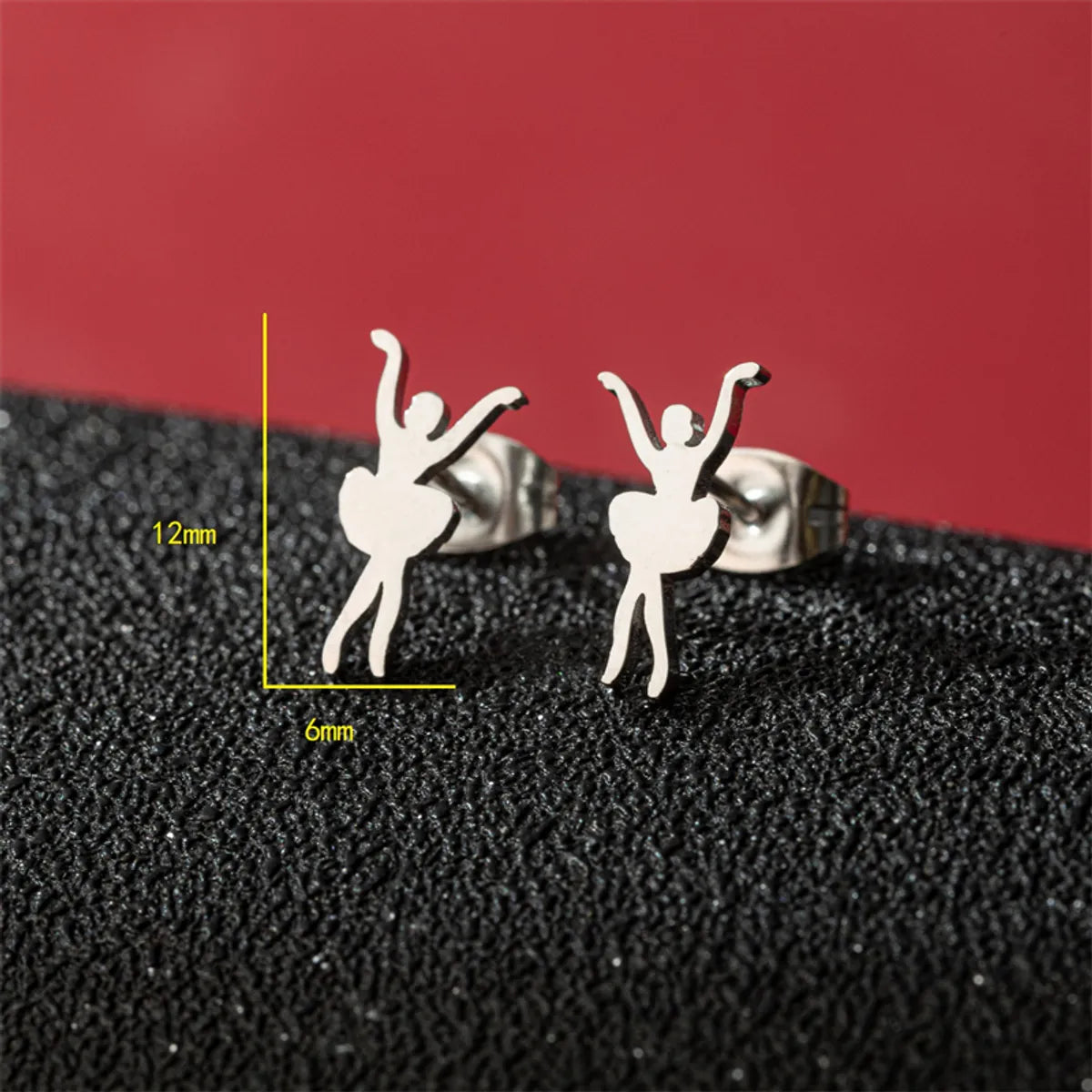 1 Pair Basic Modern Style Classic Style Human Penguin Notes Polishing Plating 304 Stainless Steel 18K Gold Plated Ear Studs