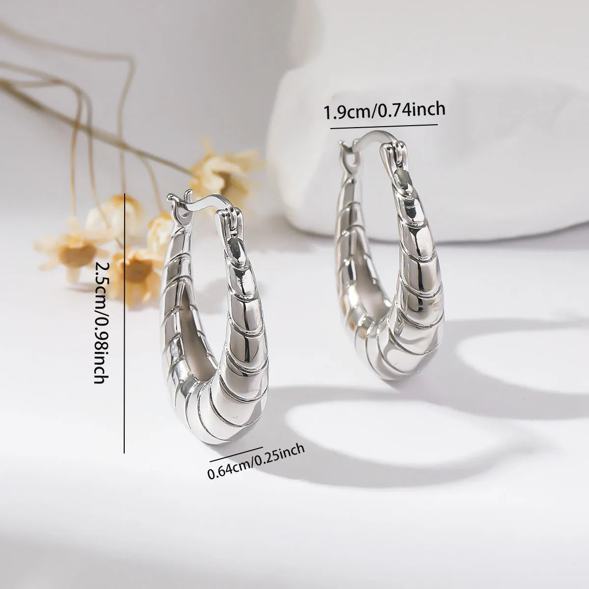 1 Pair Basic Modern Style Classic Style U Shape Solid Color Plating Copper Hoop Earrings