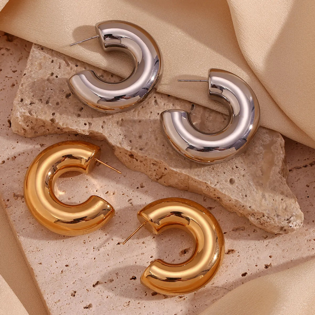 1 Pair Basic Simple Style Classic Style C Shape Plating Stainless Steel 18k Gold Plated Earrings