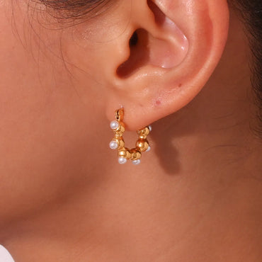 1 Pair Basic Simple Style Classic Style Irregular Plating Inlay Stainless Steel Artificial Pearls 18k Gold Plated Hoop Earrings