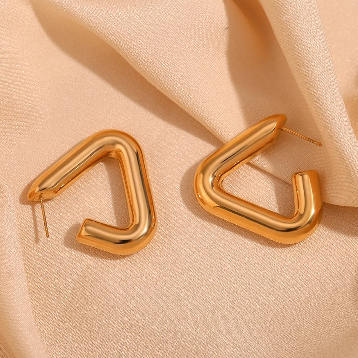 1 Pair Basic Simple Style Classic Style Triangle Plating Stainless Steel 18k Gold Plated Earrings