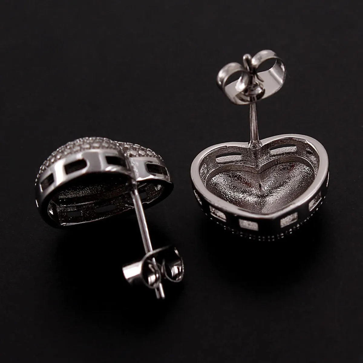 1 Pair Basic Simple Style Commute Heart Shape Plating Copper White Gold Plated Gold Plated Ear Studs