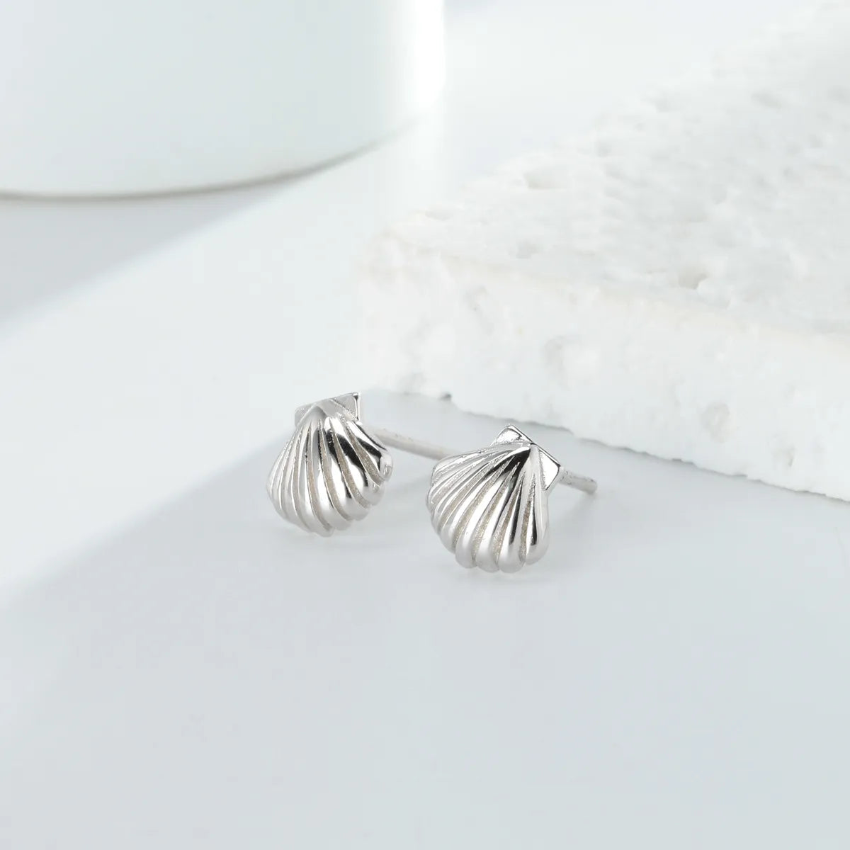 1 Pair Basic Streetwear Scallop Sterling Silver Plating Ear Studs