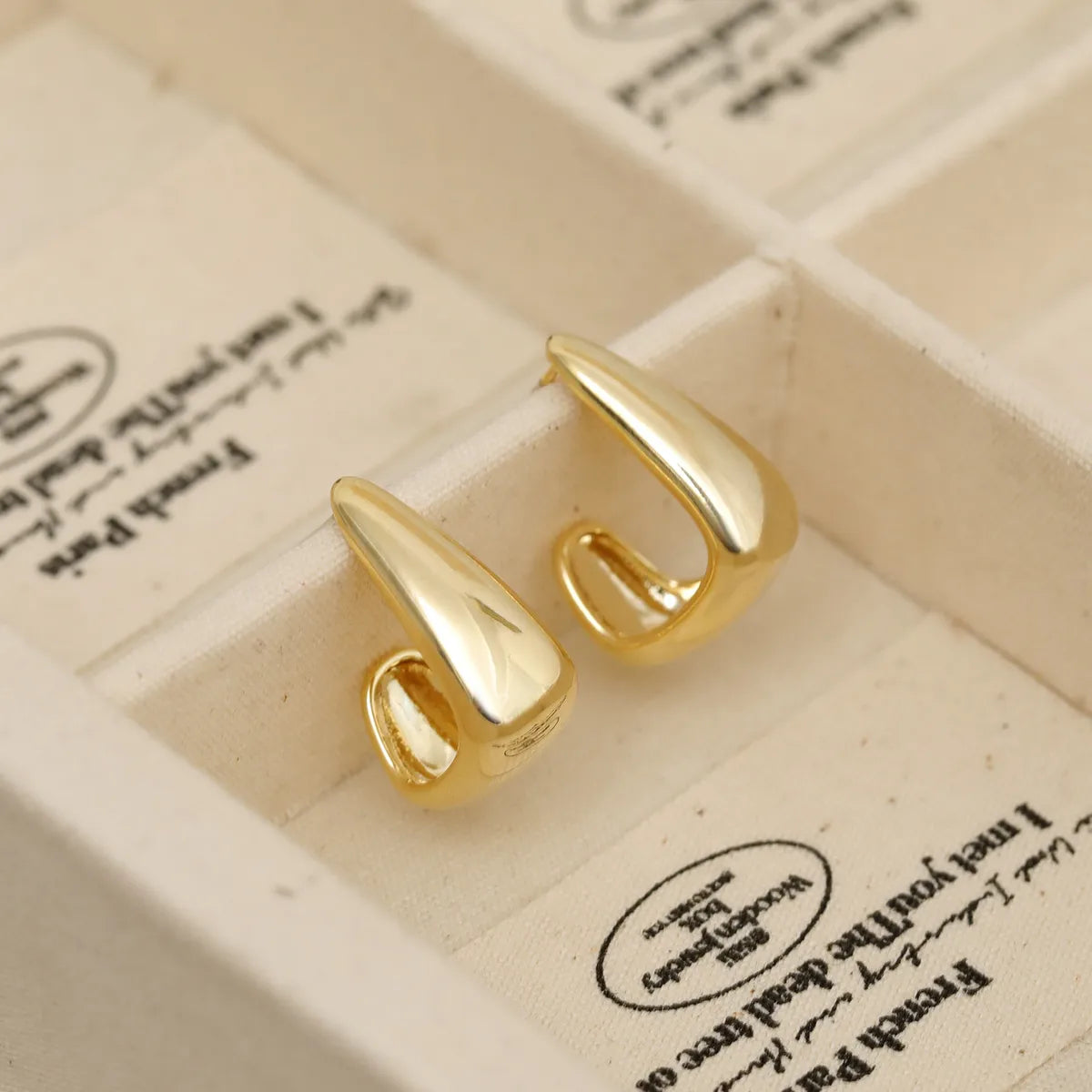 1 Pair Beach C Shape Copper 16K Gold Plated Nostalgic Gold White Gold Plated Ear Studs