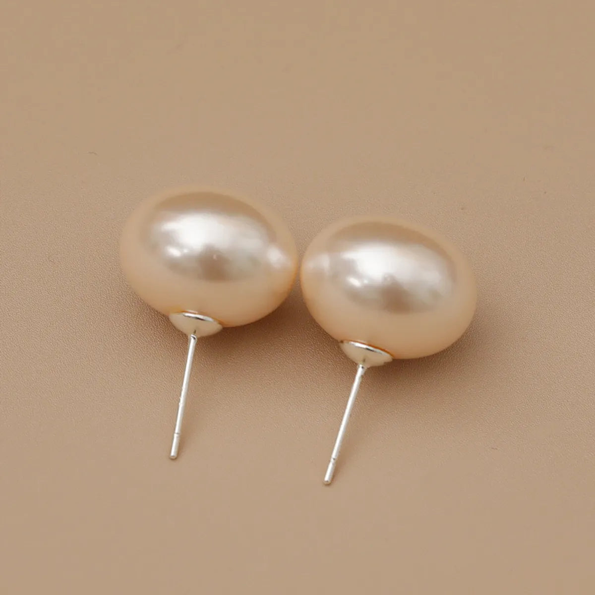 1 Pair Beach Sweet Artistic Round Enamel Inlay Copper Pearl 18K Gold Plated Ear Studs