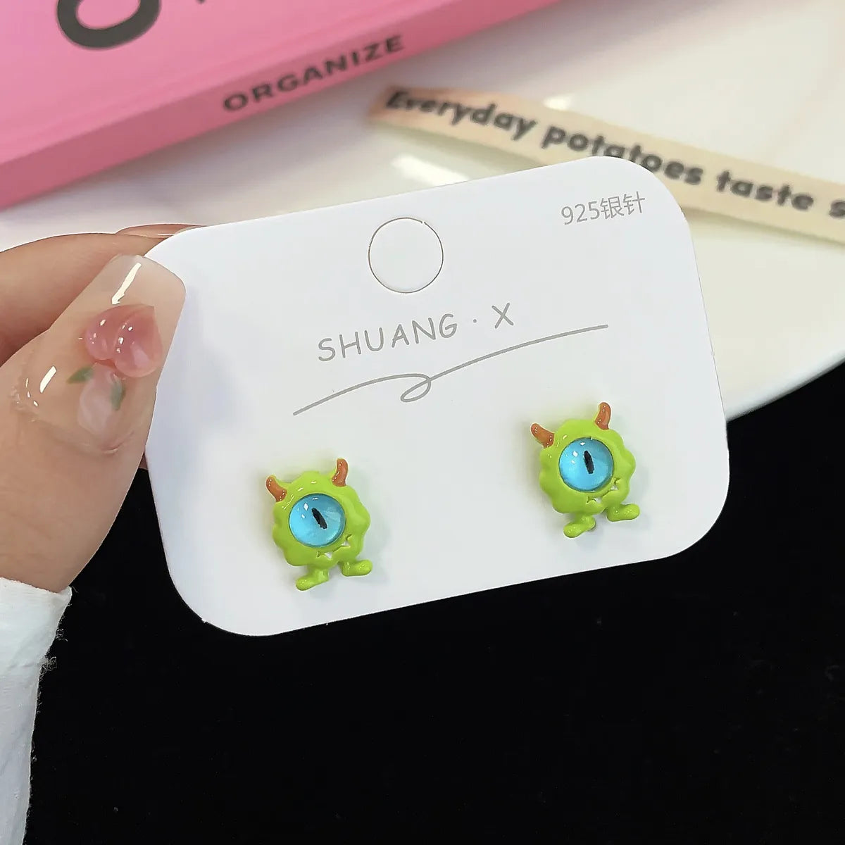 1 Pair Cartoon Style Animal Eye Stoving Varnish Inlay Alloy Opal Ear Studs