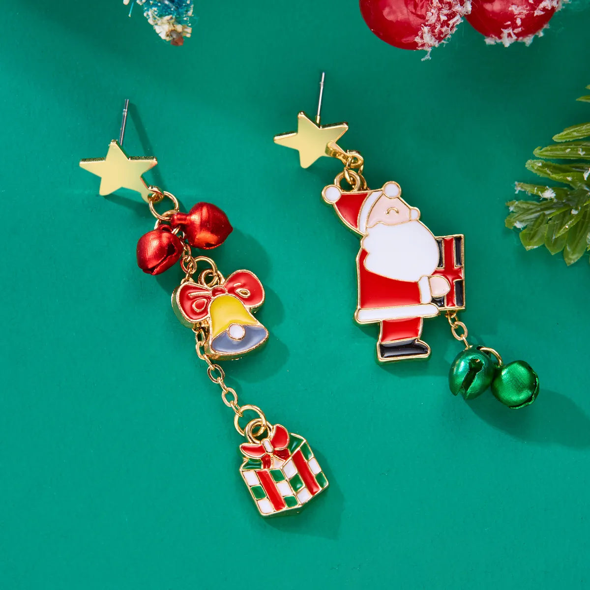 1 Pair Cartoon Style Christmas Hat Christmas Tree Santa Claus Plating Alloy Drop Earrings