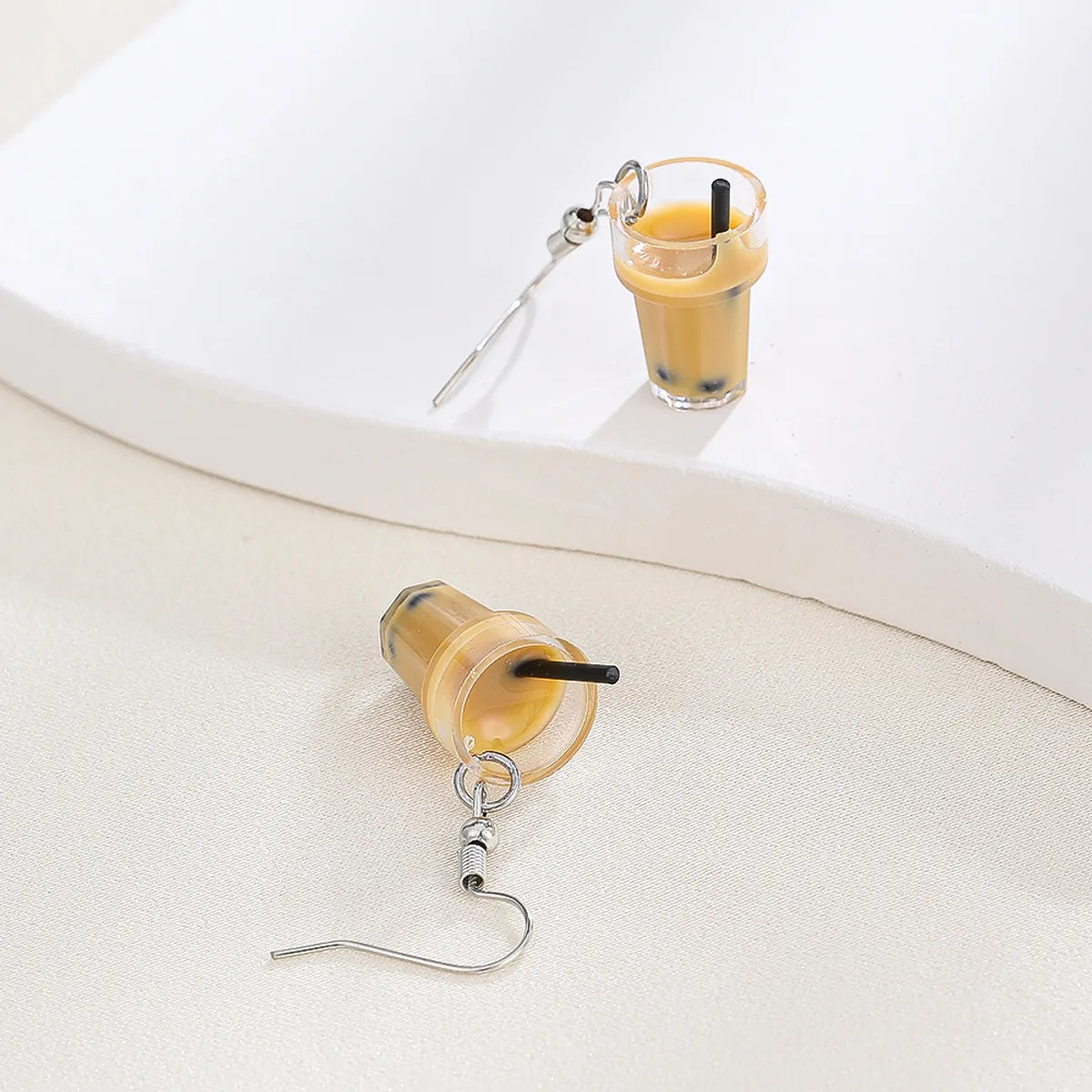 1 Pair Cartoon Style Milk Tea Plating Alloy 14k Gold Plated Drop Earrings