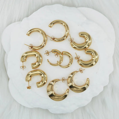 1 Pair Casual Basic Classic Style C Shape Moon Asymmetrical Stamping Plating 304 Stainless Steel Steel 18K Gold Plated 24K Gold Plated Gold Plated Ear Studs