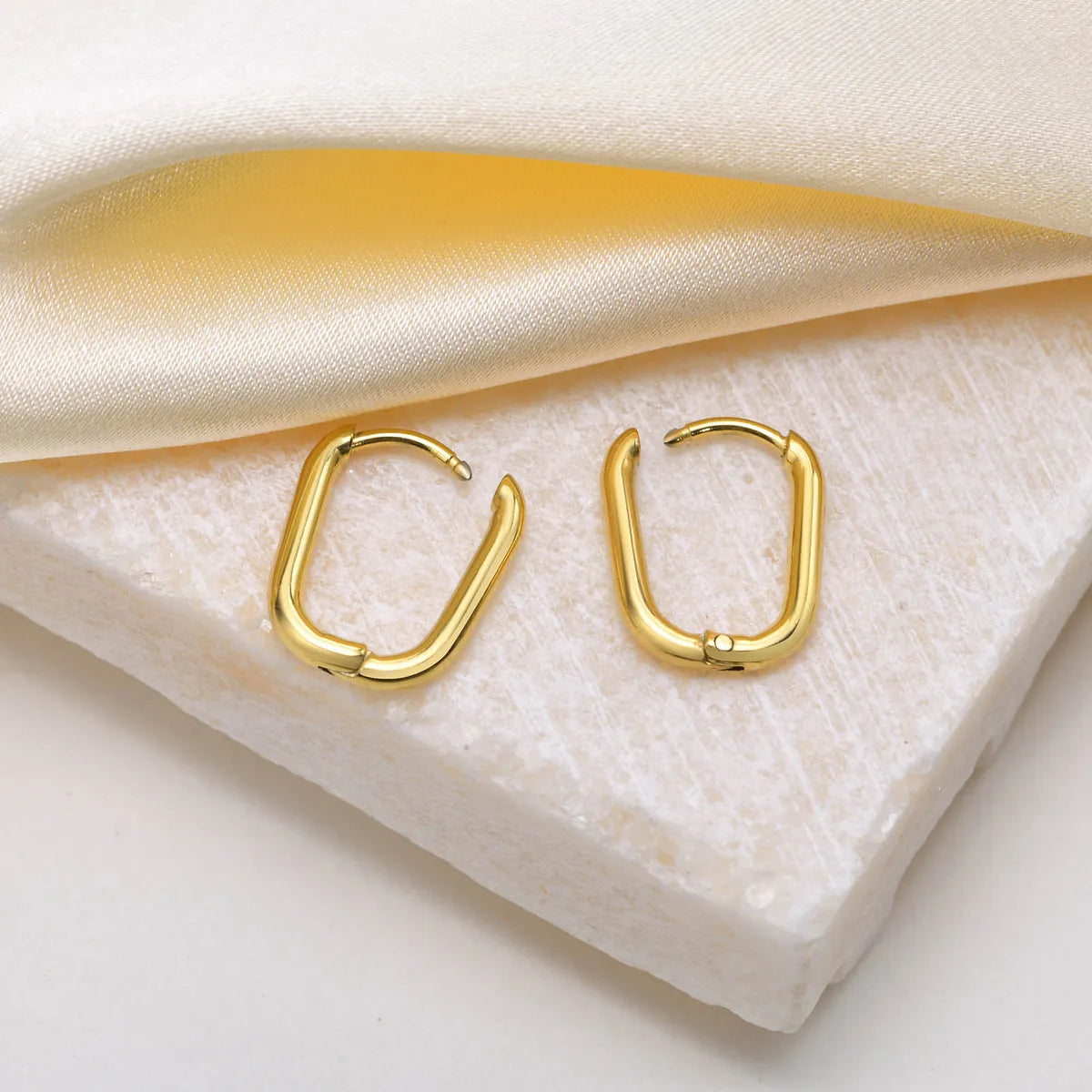 1 Pair Casual Basic Modern Style Geometric Plating Stainless Steel 18k Gold Plated Earrings