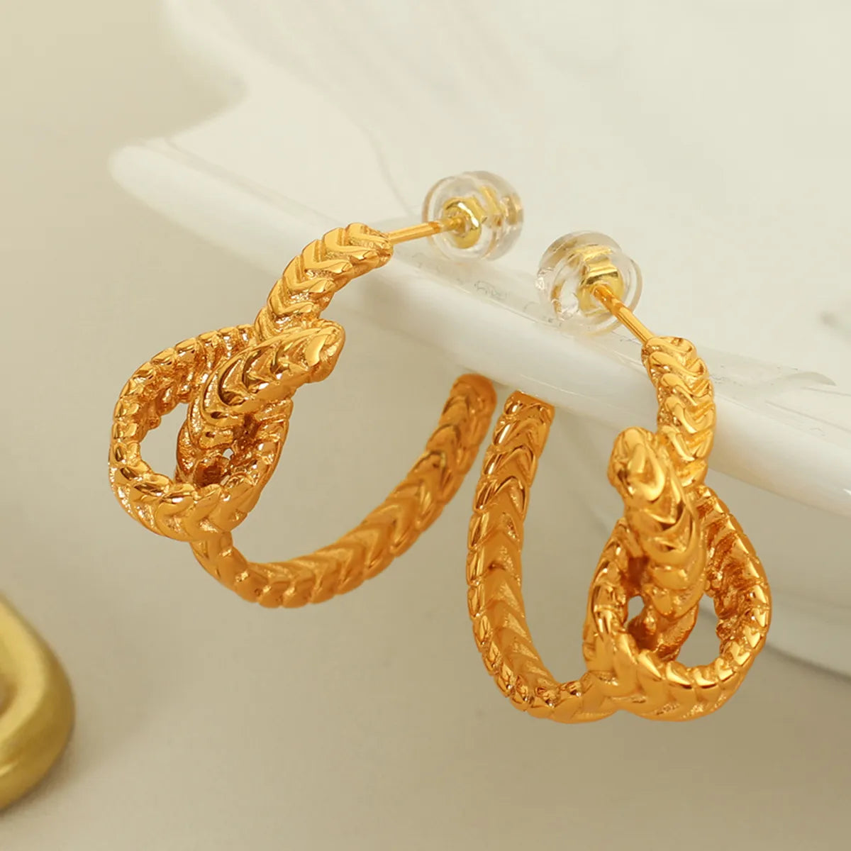 1 Pair Casual Classic Style Commute C Shape Knot Polishing 304 Stainless Steel 18K Gold Plated Ear Studs