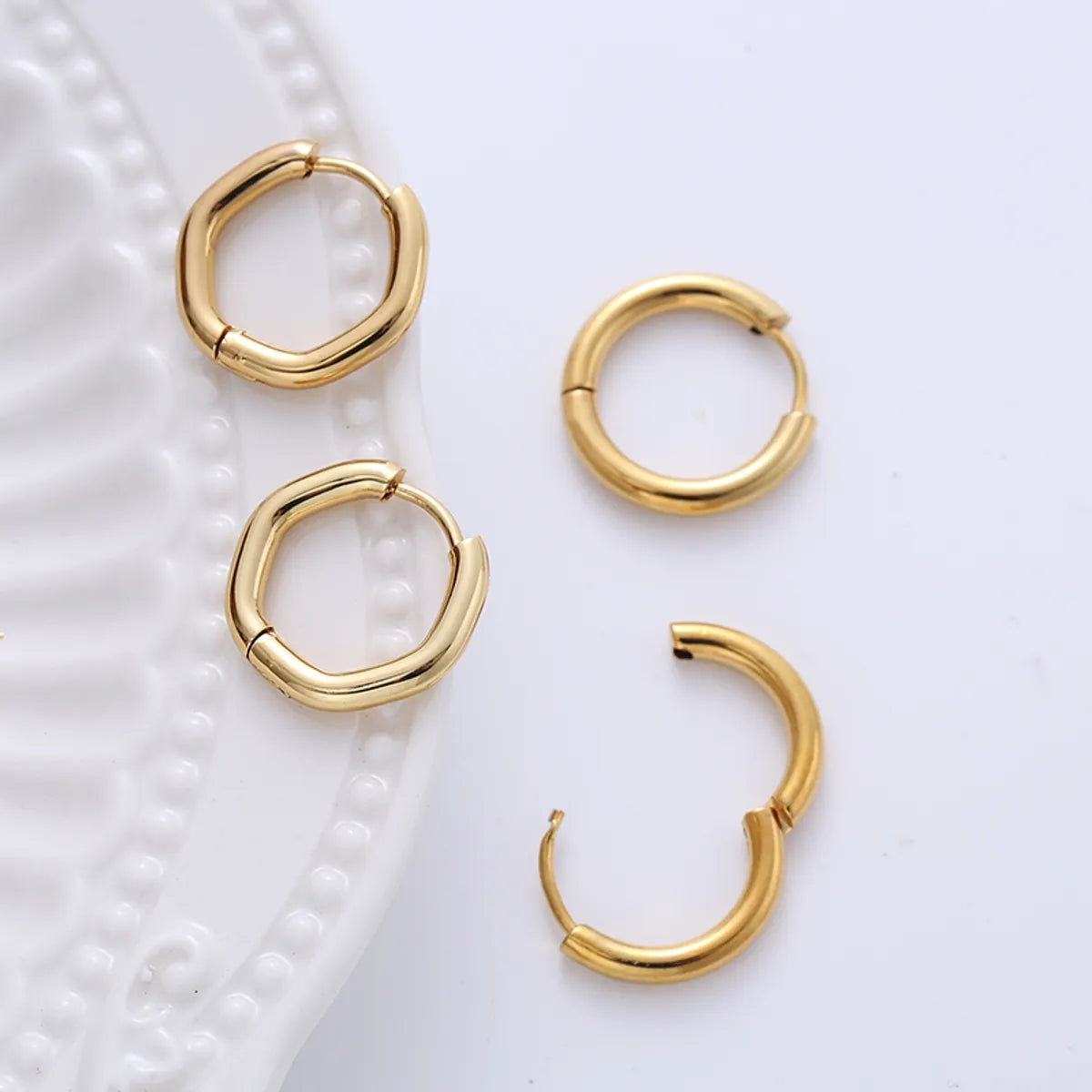 1 Pair Casual Classic Style Commute Hexagon Quadrilateral Circle Stainless Steel Plating Metal Earrings