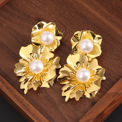 1 Pair Casual Commute Flower Inlay Copper Artificial Pearls 18K Gold Plated Drop Earrings