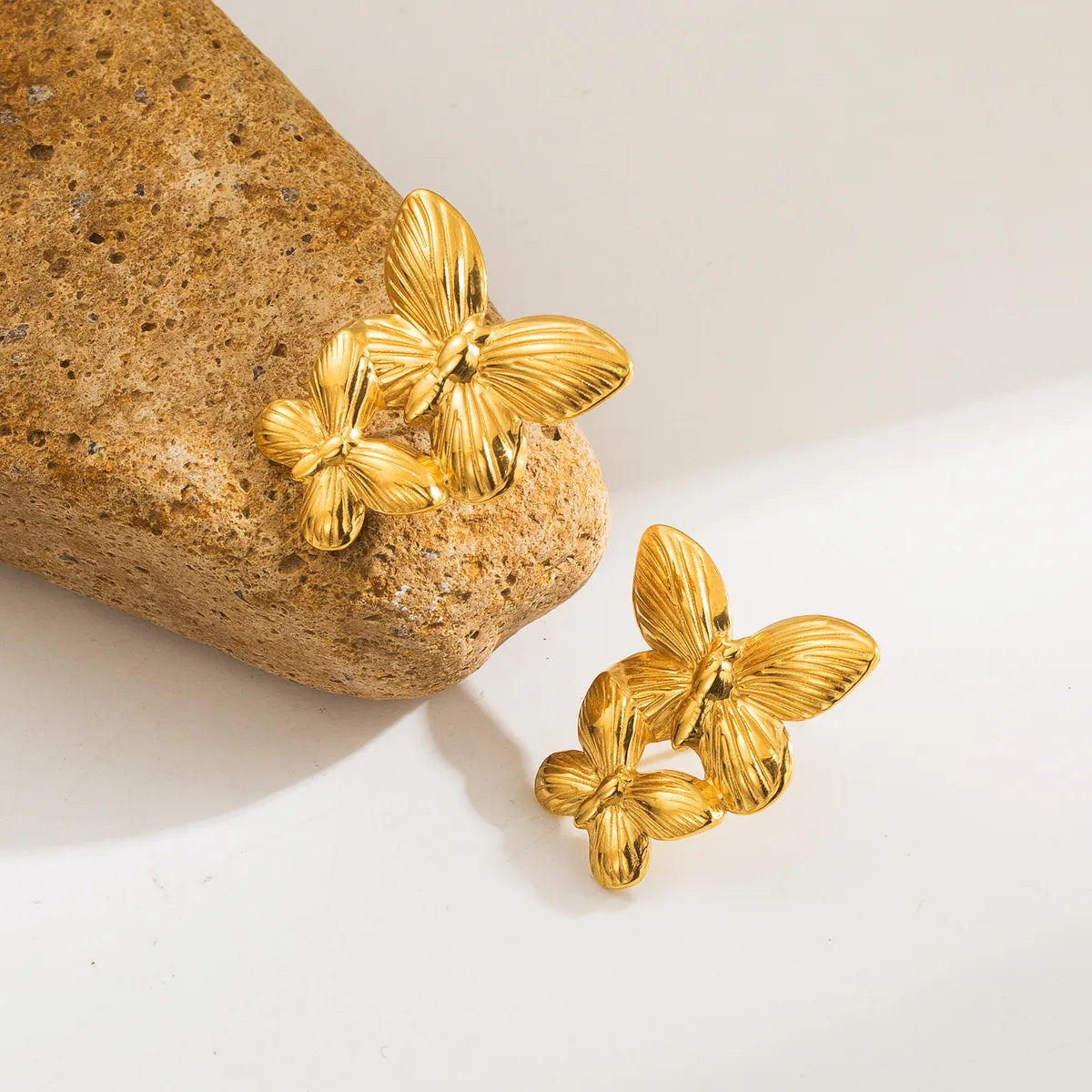 1 Pair Casual Cute Butterfly Plating 304 Stainless Steel 18K Gold Plated Ear Studs