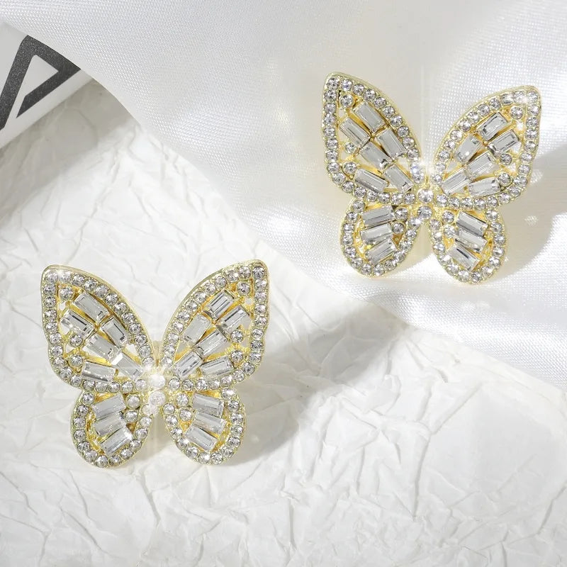 1 Pair Casual Cute Pastoral Butterfly Hollow Out Inlay Alloy Rhinestones 18K Gold Plated Ear Studs