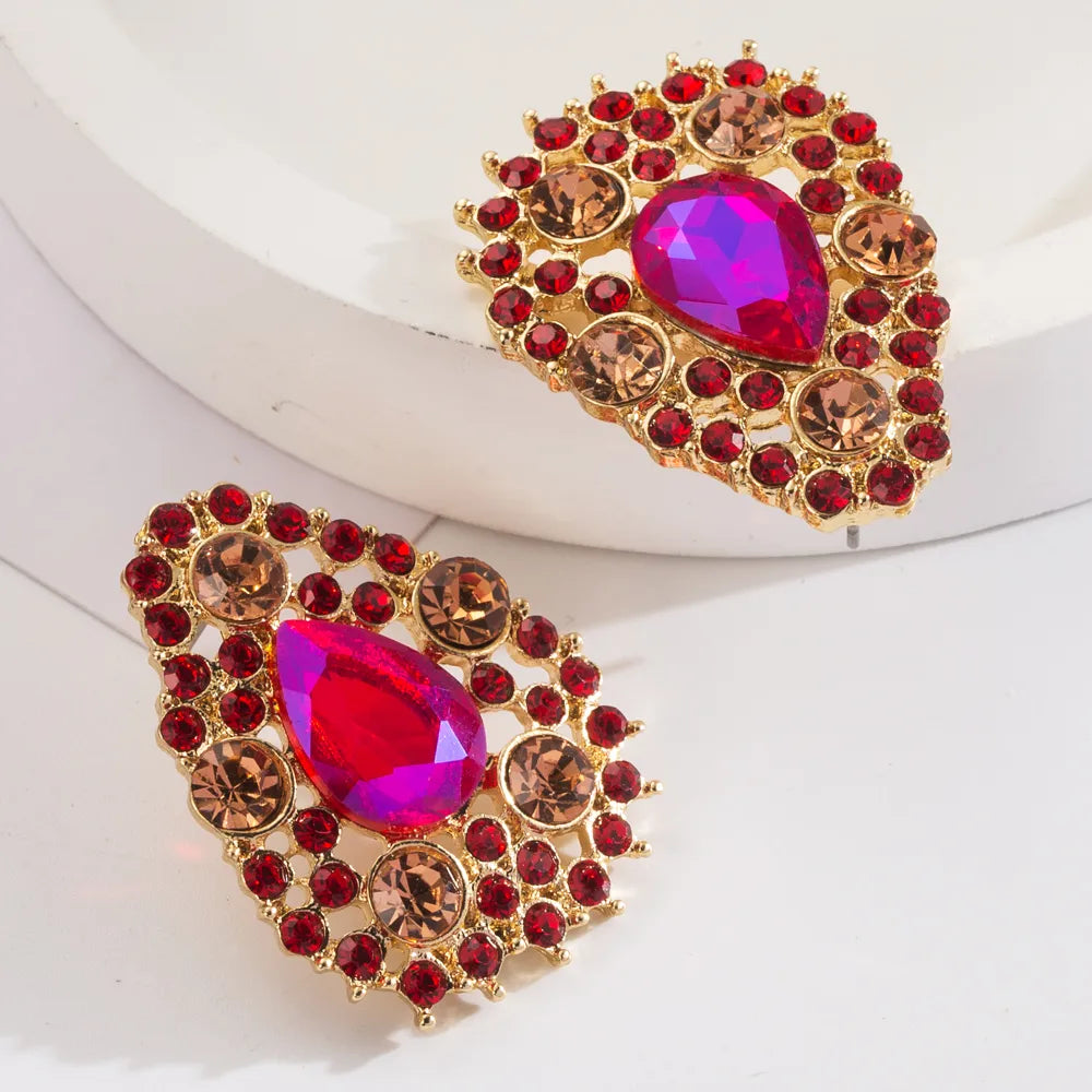 1 Pair Casual Elegant Classic Style Water Droplets Inlay Alloy Rhinestones Gold Plated Ear Studs