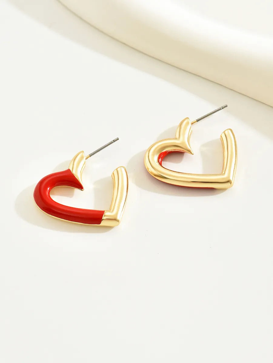 1 Pair Casual Elegant Heart Shape Enamel Alloy Gold Plated Ear Studs