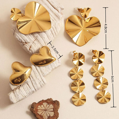 1 Pair Casual Elegant Luxurious Heart Shape Solid Color 304 Stainless Steel 18K Gold Plated Drop Earrings Ear Studs