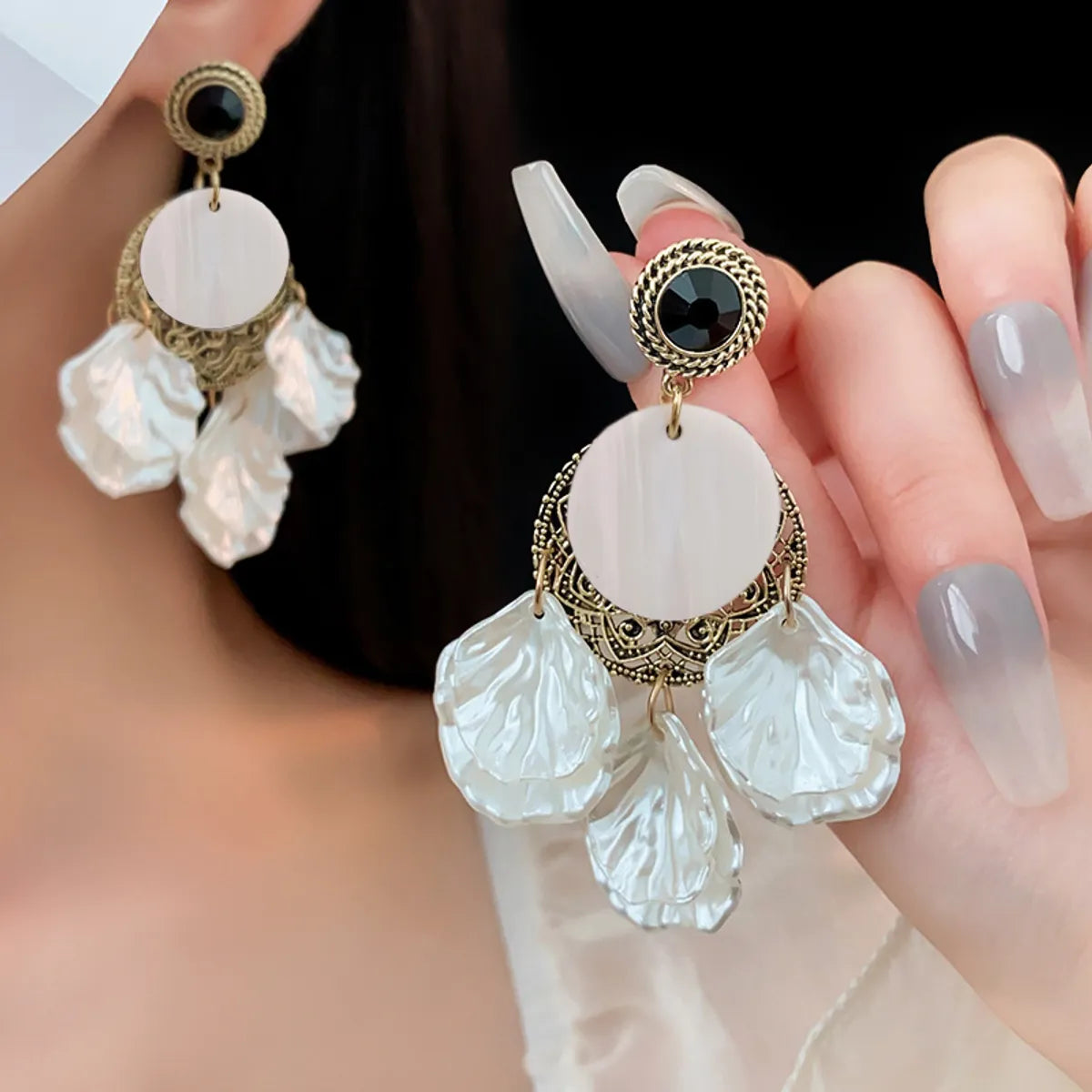 1 Pair Casual Elegant Round Alloy Drop Earrings