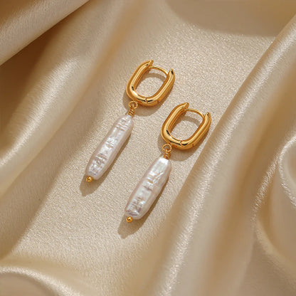 1 Pair Casual Elegant Round Plating Inlay Copper Freshwater Pearl 18k Gold Plated Drop Earrings