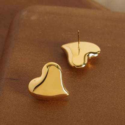 1 Pair Casual Elegant Simple Style Heart Shape Plating Titanium Steel 18k Gold Plated Ear Studs