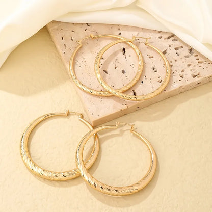 1 Pair Casual Elegant Simple Style Round Plating Copper Gold Plated Hoop Earrings