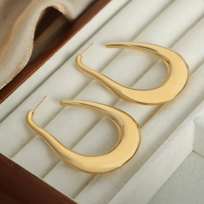 1 Pair Casual Elegant Simple Style Solid Color Polishing Plating Titanium Steel 18k Gold Plated Earrings