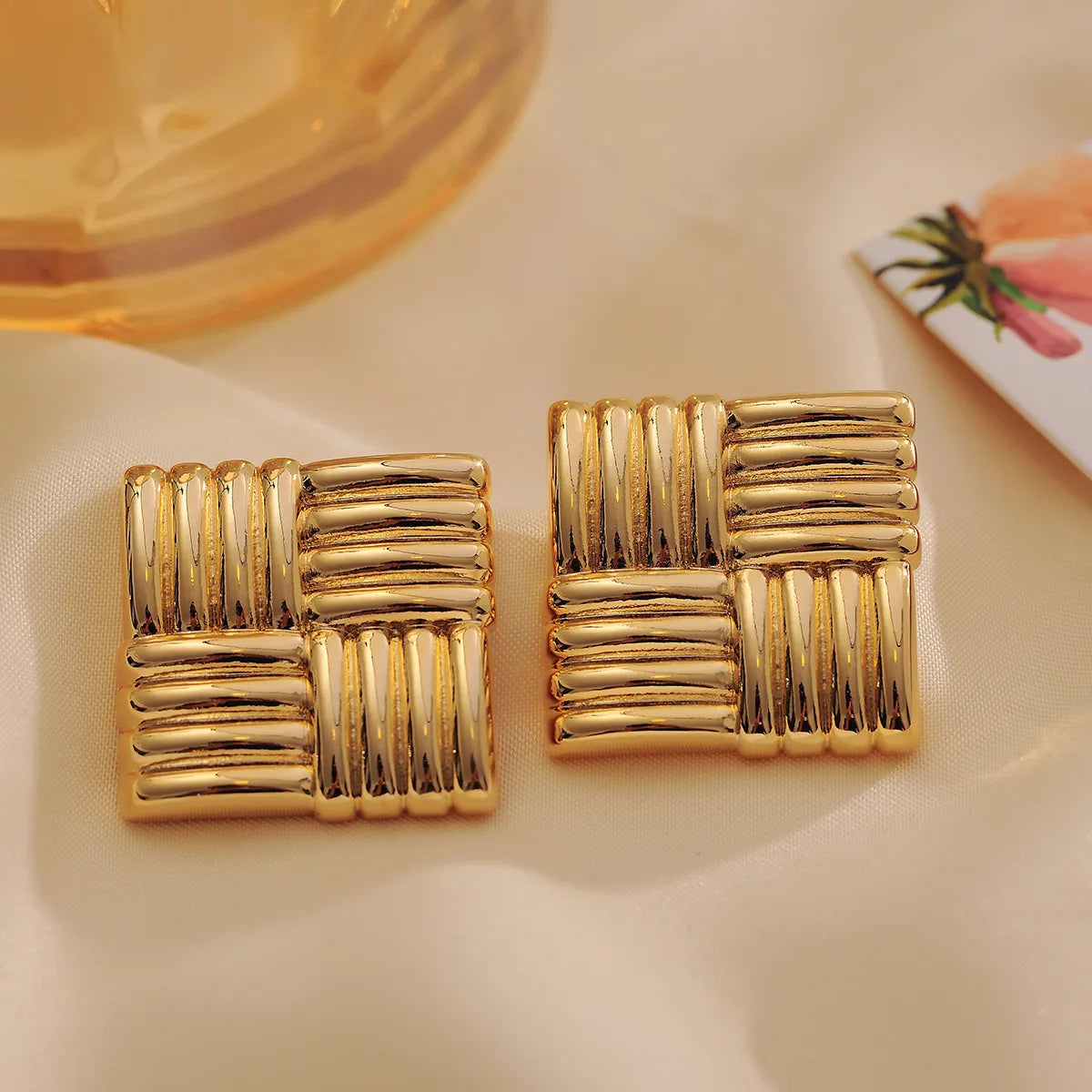 1 Pair Casual Elegant Tropical Solid Color Plating Copper 18K Gold Plated Ear Studs