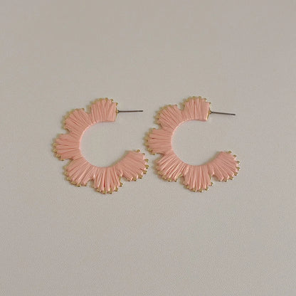 1 Pair Casual Ethnic Style Simple Style C Shape Flower Synthetic Fibre Alloy Ear Studs