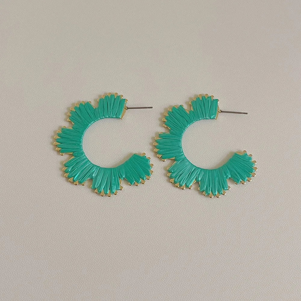 1 Pair Casual Ethnic Style Simple Style C Shape Flower Synthetic Fibre Alloy Ear Studs