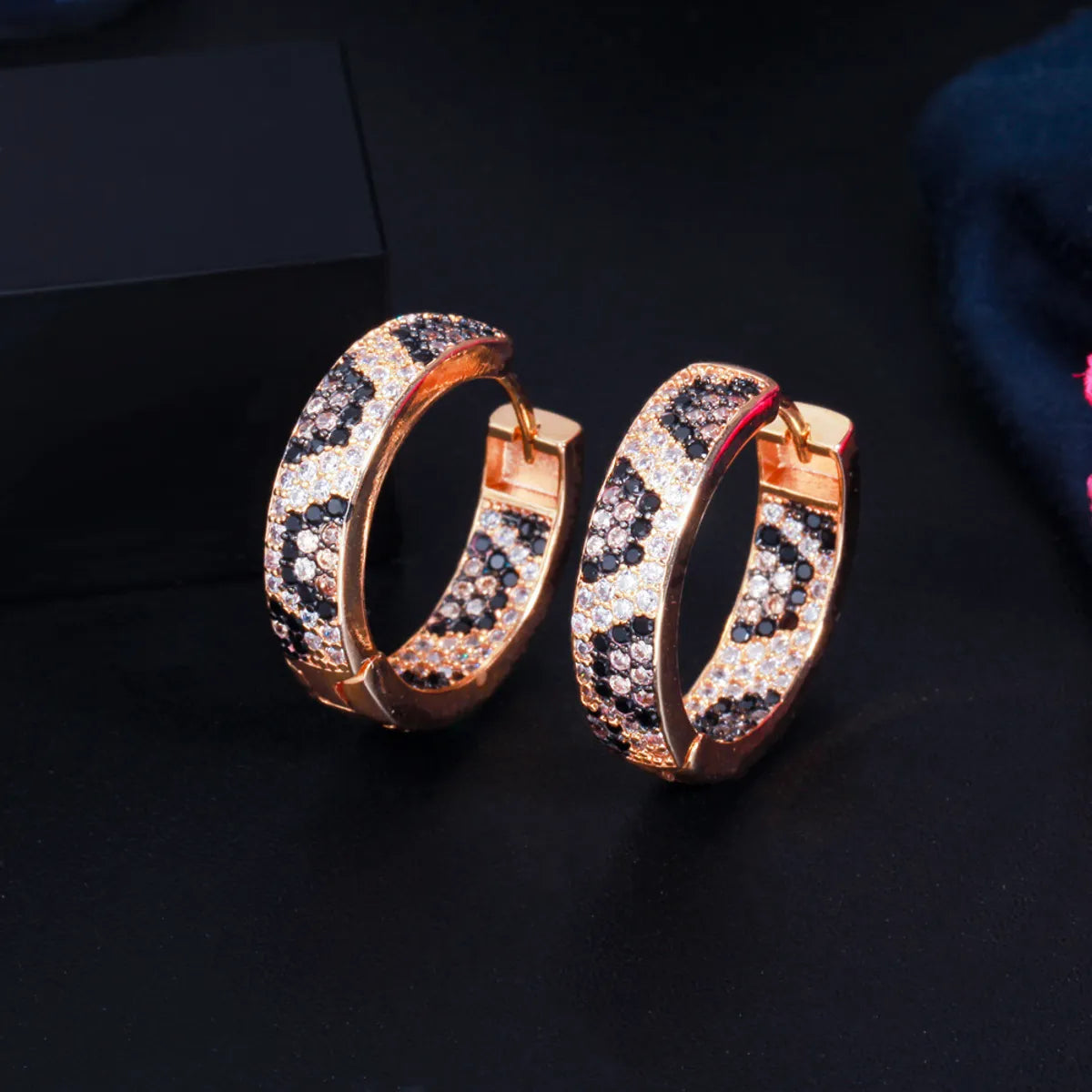 1 Pair Casual Hip-Hop Bohemian Circle Color Block Plating Inlay Copper Zircon 14k Gold Plated Rhodium Plated Hoop Earrings