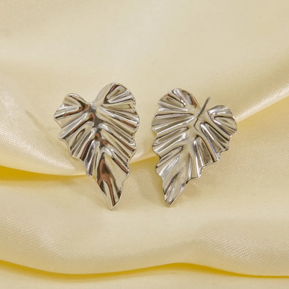 1 Pair Casual Leaf Plating 304 Stainless Steel 14K Gold Plated Ear Studs