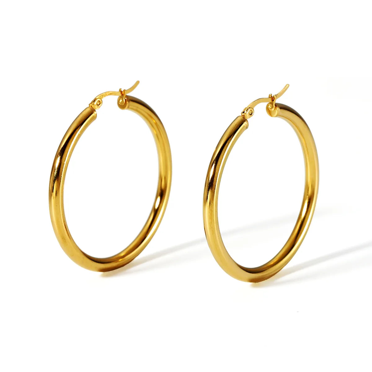 1 Pair Casual Modern Style Circle Plating Stainless Steel 18k Gold Plated Hoop Earrings