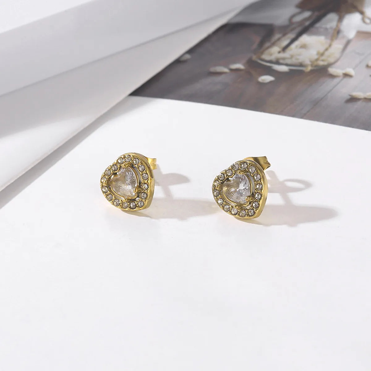 1 Pair Casual Modern Style Heart Shape Plating Inlay Titanium Steel Zircon 18K Gold Plated Ear Studs