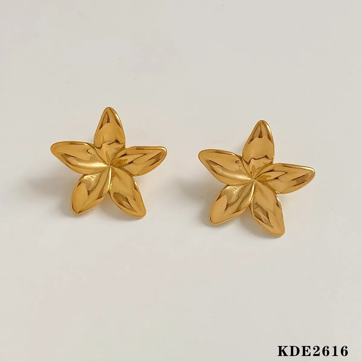 1 Pair Casual Modern Style Leaves Flower Plating 304 Stainless Steel 16K Gold Plated White Gold Plated Gold Plated Ear Studs