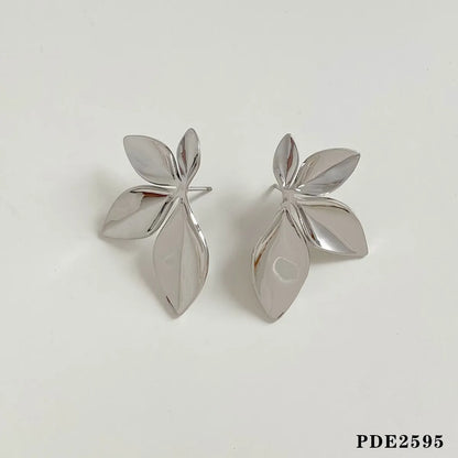 1 Pair Casual Modern Style Leaves Flower Plating 304 Stainless Steel 16K Gold Plated White Gold Plated Gold Plated Ear Studs