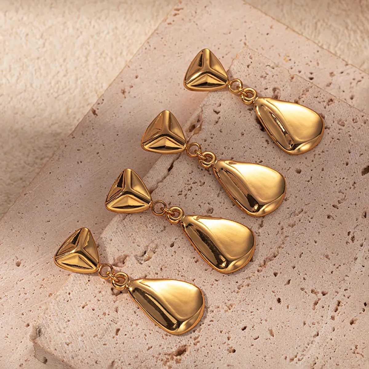 1 Pair Casual Modern Style Sweet Triangle Water Droplets Plating 304 Stainless Steel Gold Plated Drop Earrings