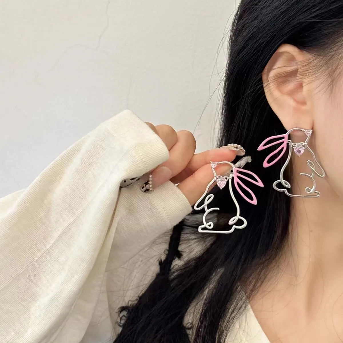 1 Pair Casual Rabbit Alloy Plating Artificial Rhinestones Women'S Earrings