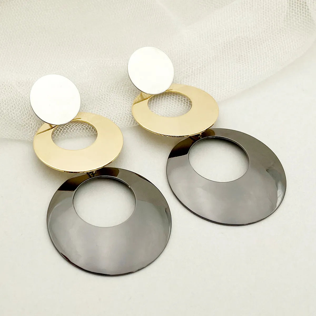 1 Pair Casual Retro Round Polishing Plating Stainless Steel Gold Plated Drop Earrings