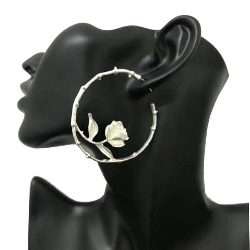 1 Pair Casual Round Flower Plating Inlay Alloy Rhinestones Pearl Gold Plated Silver Plated Drop Earrings Ear Studs