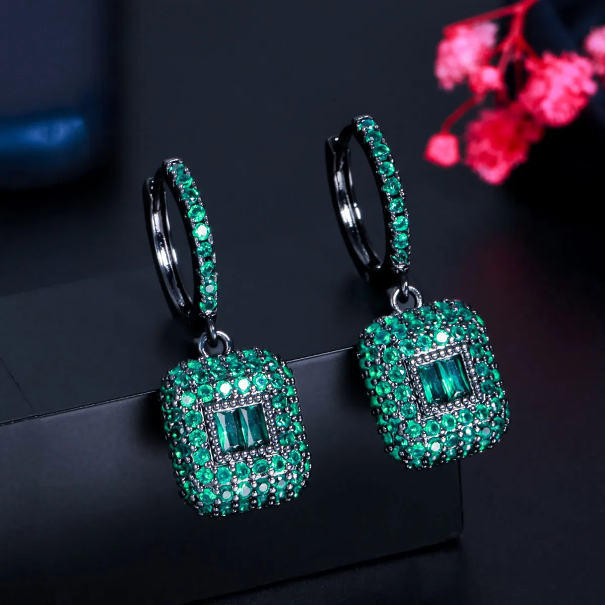 1 Pair Casual Shiny Square Plating Inlay Copper Zircon White Gold Plated Rhodium Plated Drop Earrings