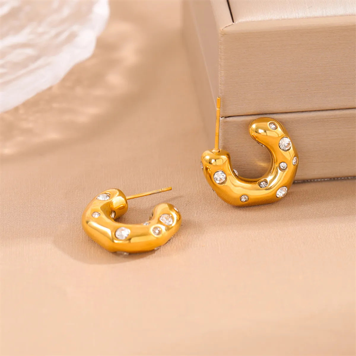 1 Pair Casual Simple Style C Shape Plating Inlay Stainless Steel Titanium Steel Rhinestones 18k Gold Plated Ear Studs