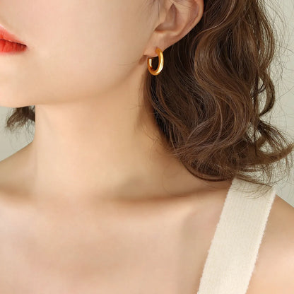 1 Pair Casual Simple Style C Shape Plating Titanium Steel 18k Gold Plated Ear Studs