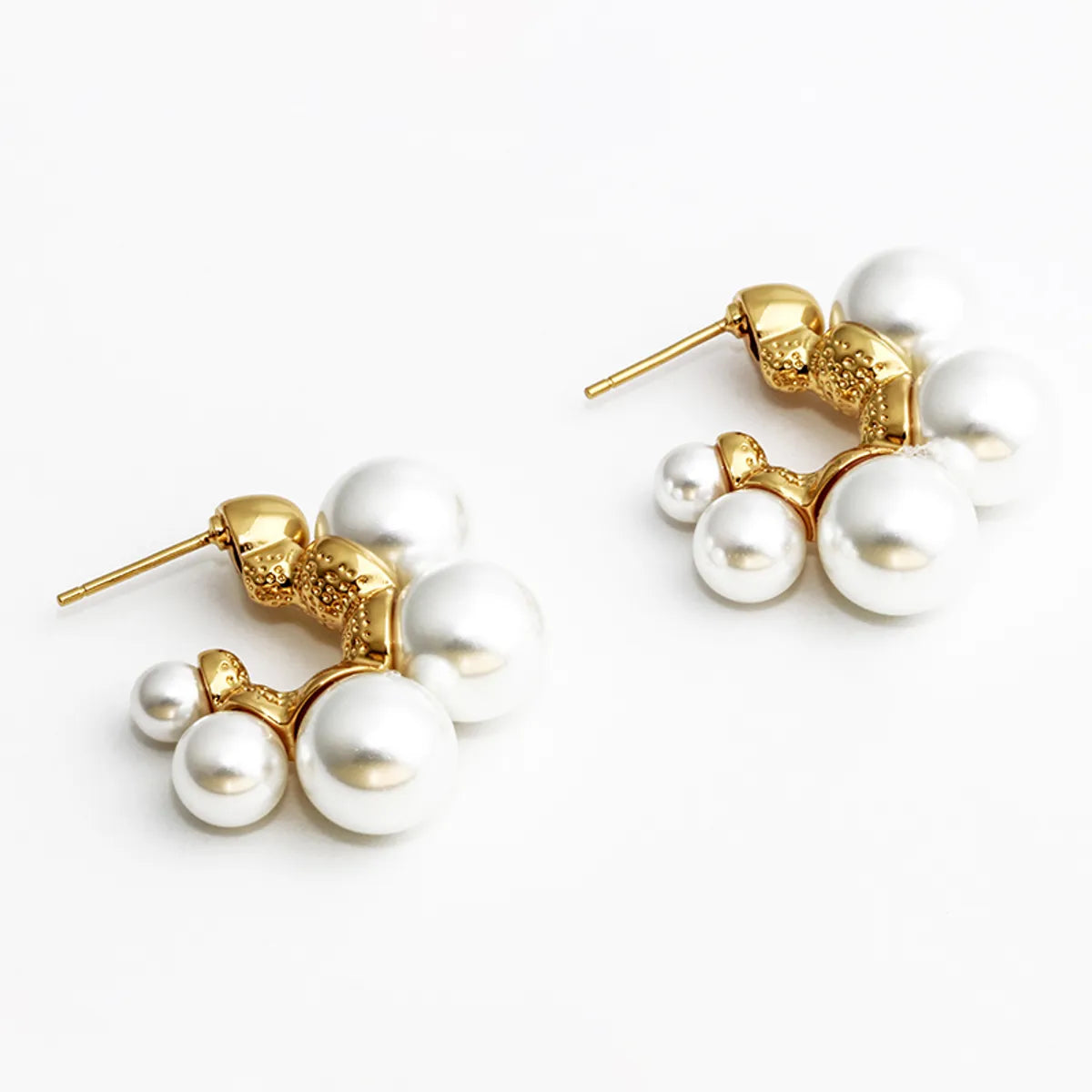 1 Pair Casual Simple Style Classic Style C Shape Round Inlay Copper Alloy Artificial Pearls Beads Ear Studs