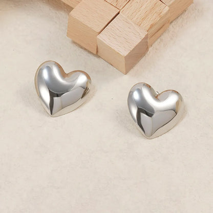 1 Pair Casual Simple Style Classic Style Geometric Scallop Heart Shape 304 Stainless Steel 18K Gold Plated Ear Studs